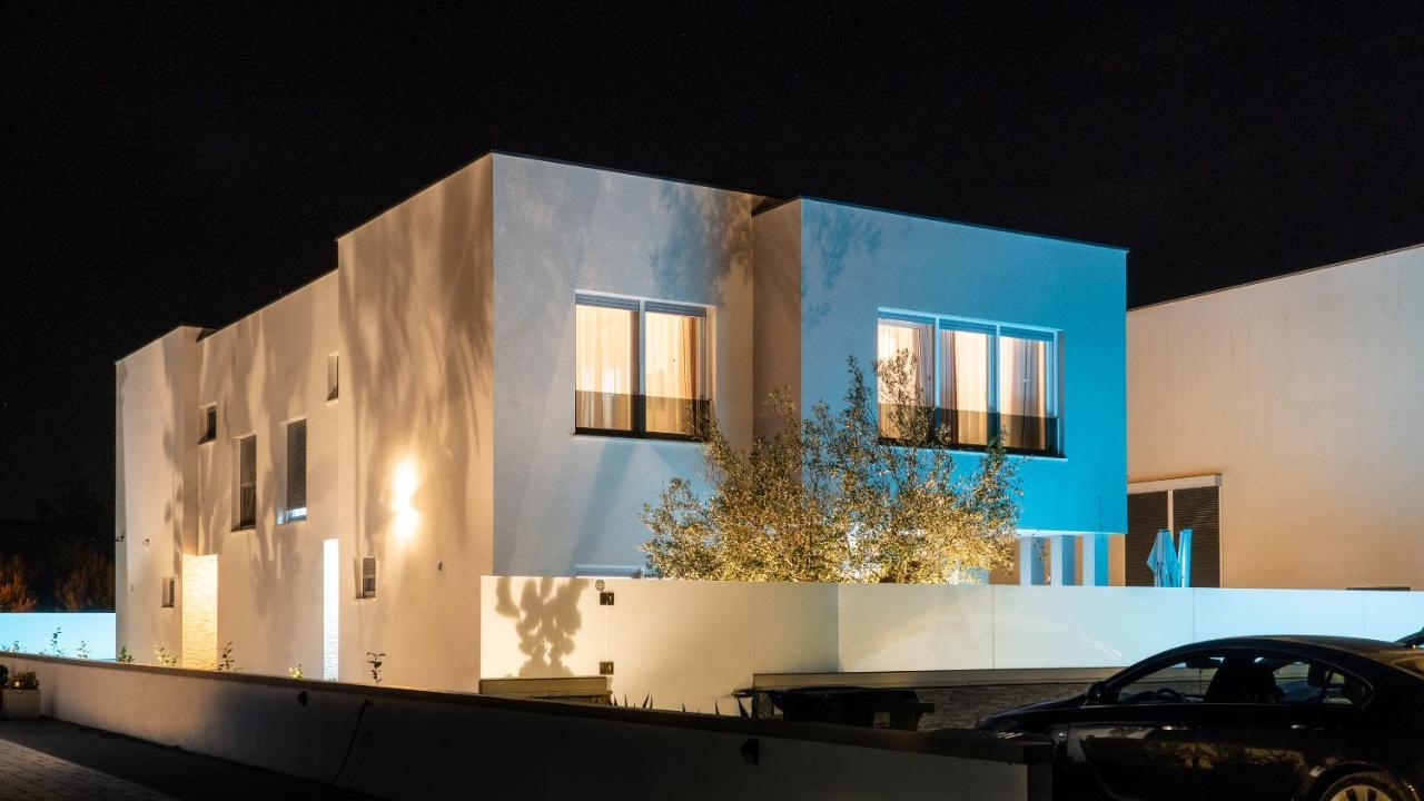 ורסי Villa Dea - Dein Rueckzugsort Am Meer Mit Beheiztem Pool מראה חיצוני תמונה