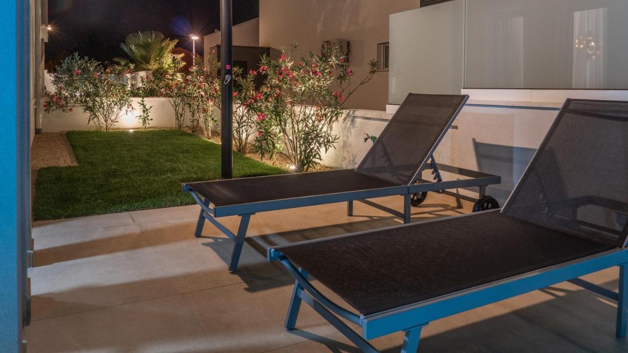 ורסי Villa Dea - Dein Rueckzugsort Am Meer Mit Beheiztem Pool מראה חיצוני תמונה