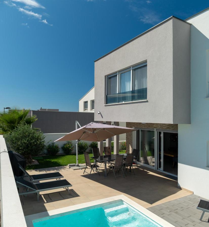 ורסי Villa Dea - Dein Rueckzugsort Am Meer Mit Beheiztem Pool מראה חיצוני תמונה